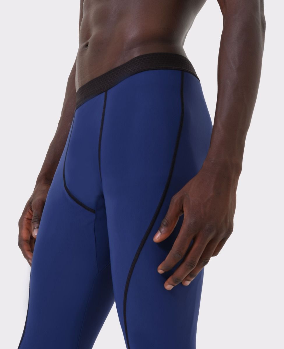 main product photo Essential Tights Blue