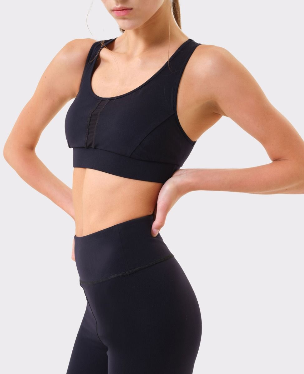 main product photo Essential Bra Nero