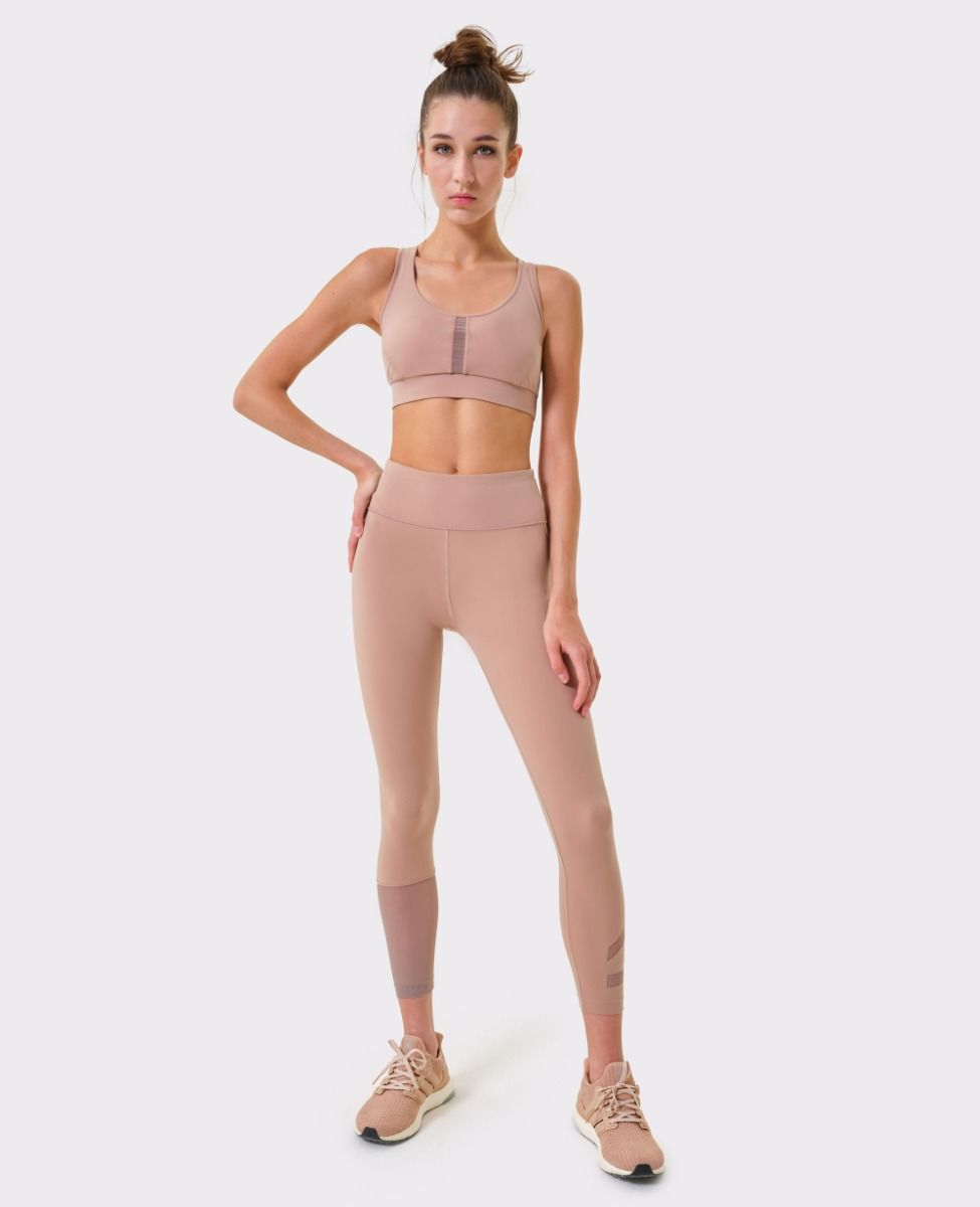 main product photo Essential Bra Warm taupe