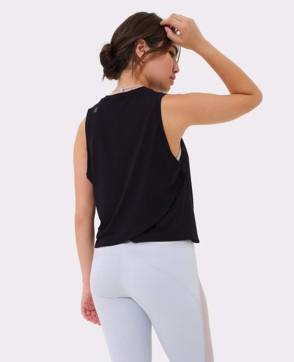 main product photo Daring Top Black