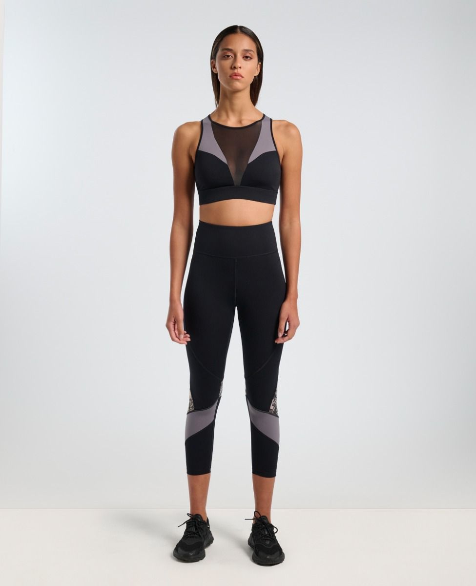 main product photo Future Nature Top Black