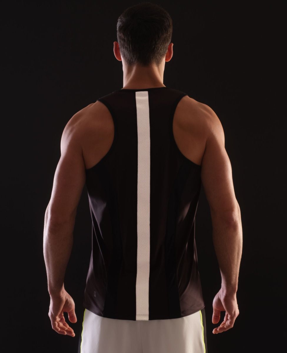 main product photo Essential Glow Tank Top Black