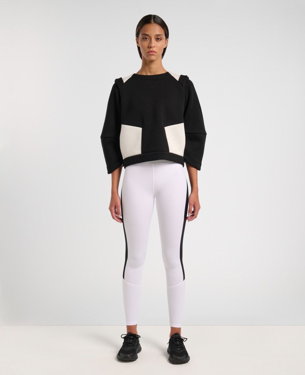 main product photo Daring Hoodie Black