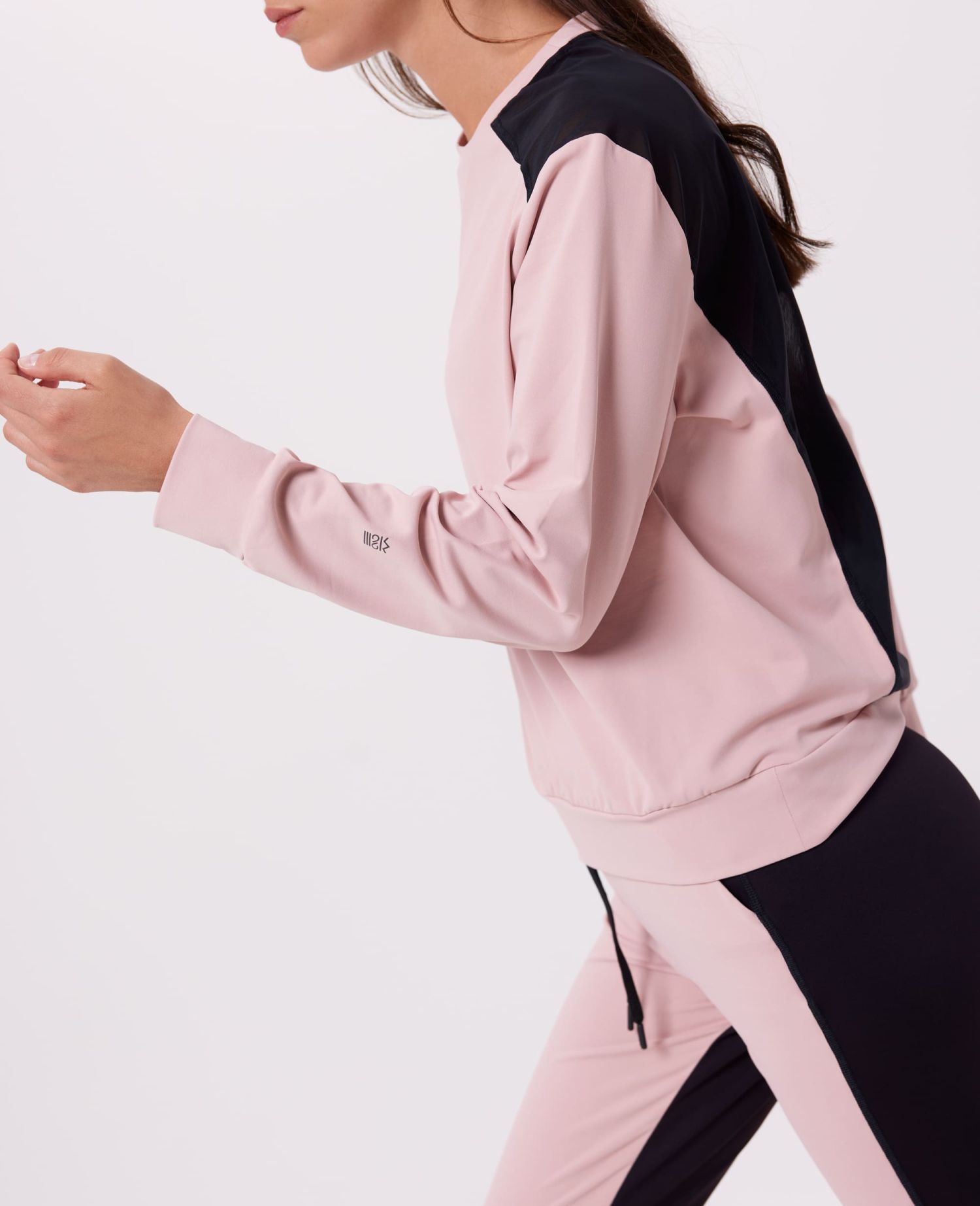 main product photo Essential Sweater Light Pink