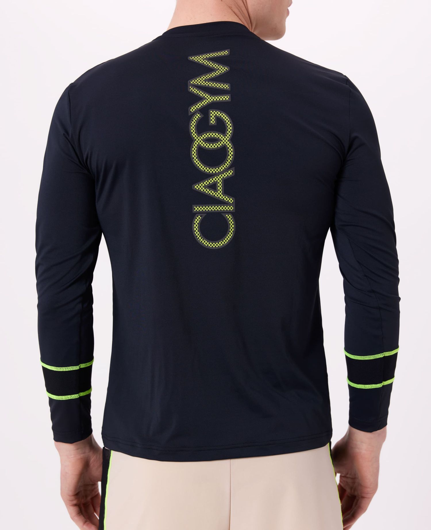 main product photo Daring T-Shirt Black