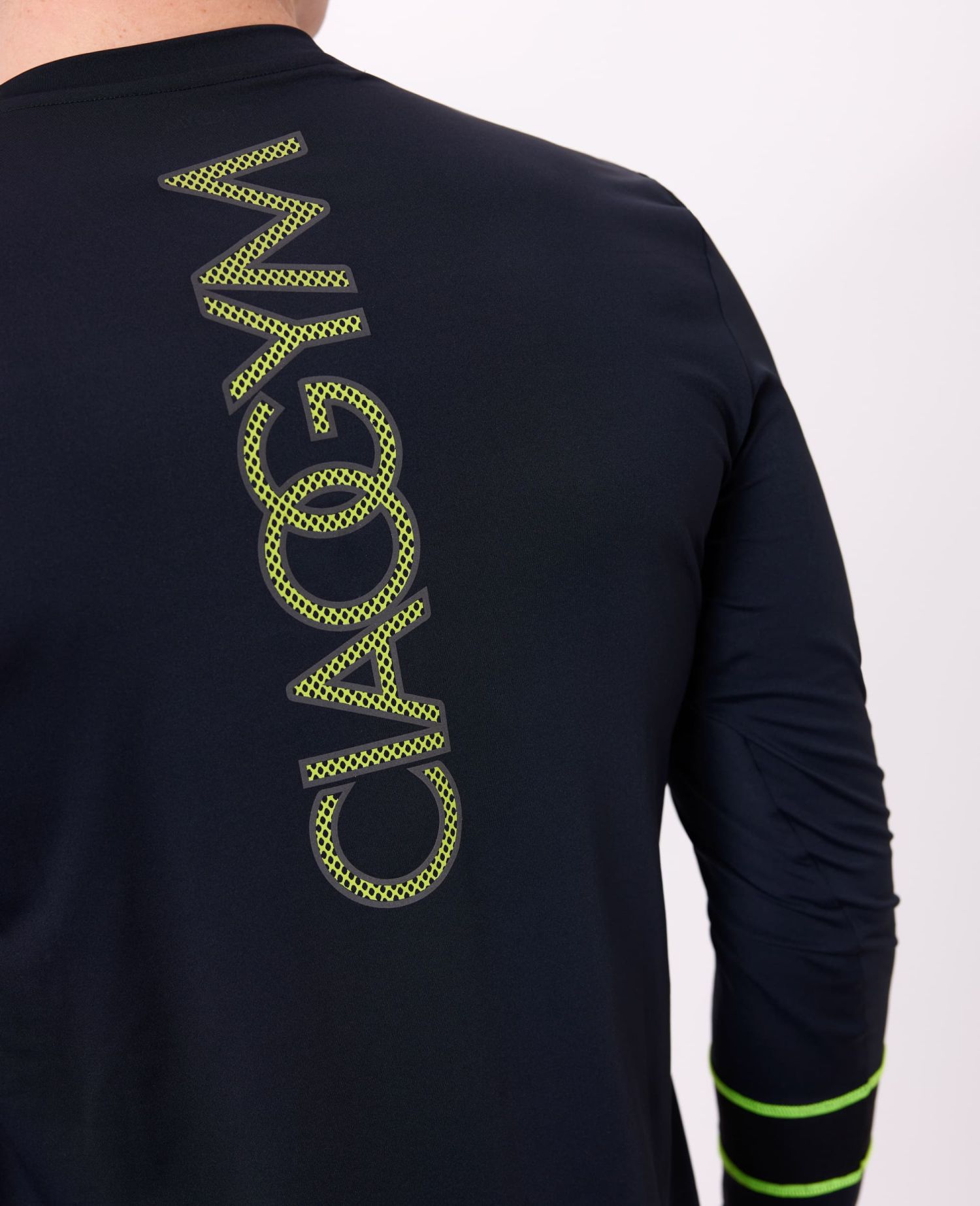 main product photo Daring T-Shirt Black