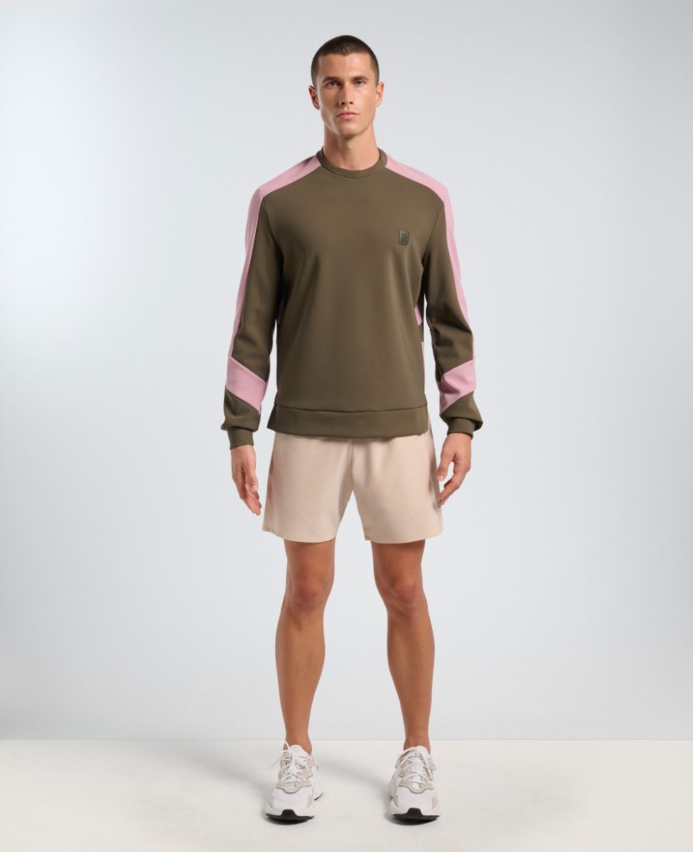 main product photo Daring Sweatshirt Deep green