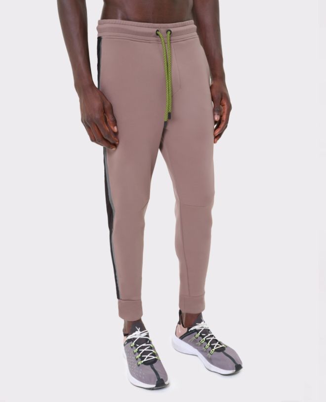 Daring Joggers Light Brown